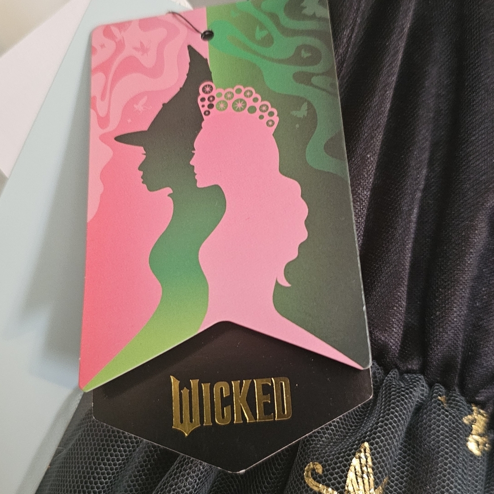 NWT Wicked Dress. Size:M(8). - Picture 7 of 8